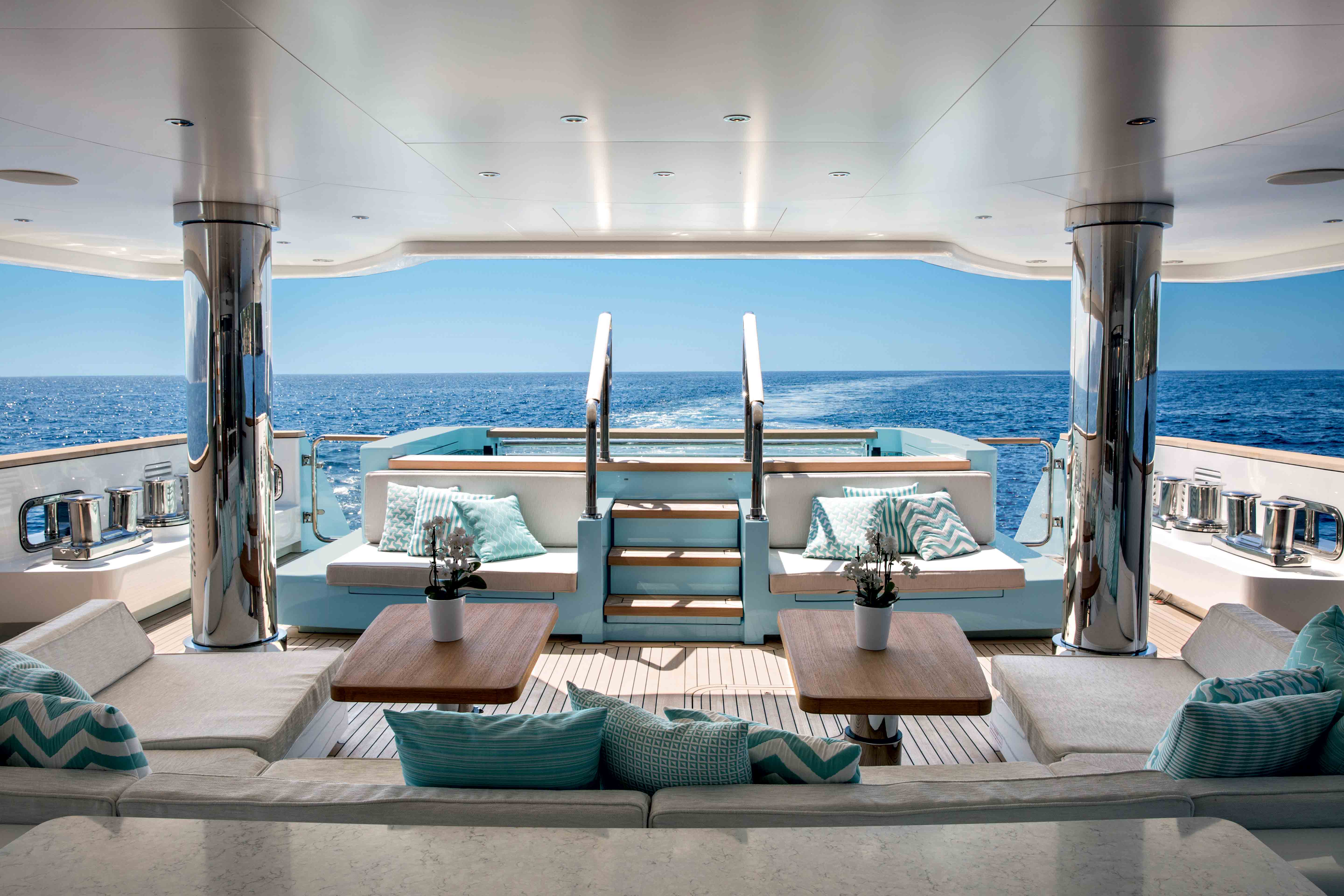 M/Y-Latona