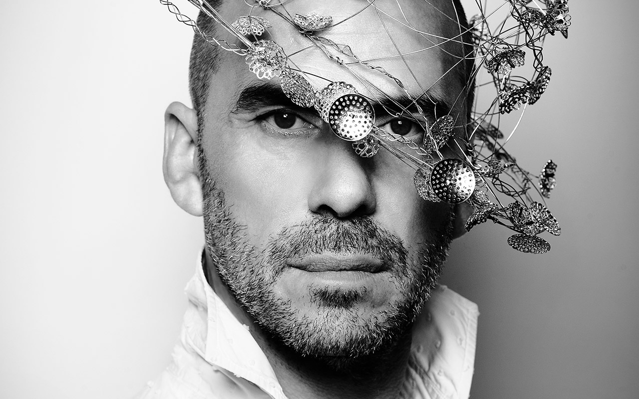 elvispompilio Be Perfect Magazine