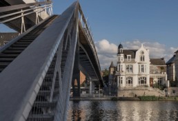 the-guide-of-namur