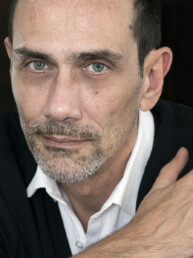 Jean-Paul-Knott