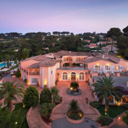 Villa-Miraé